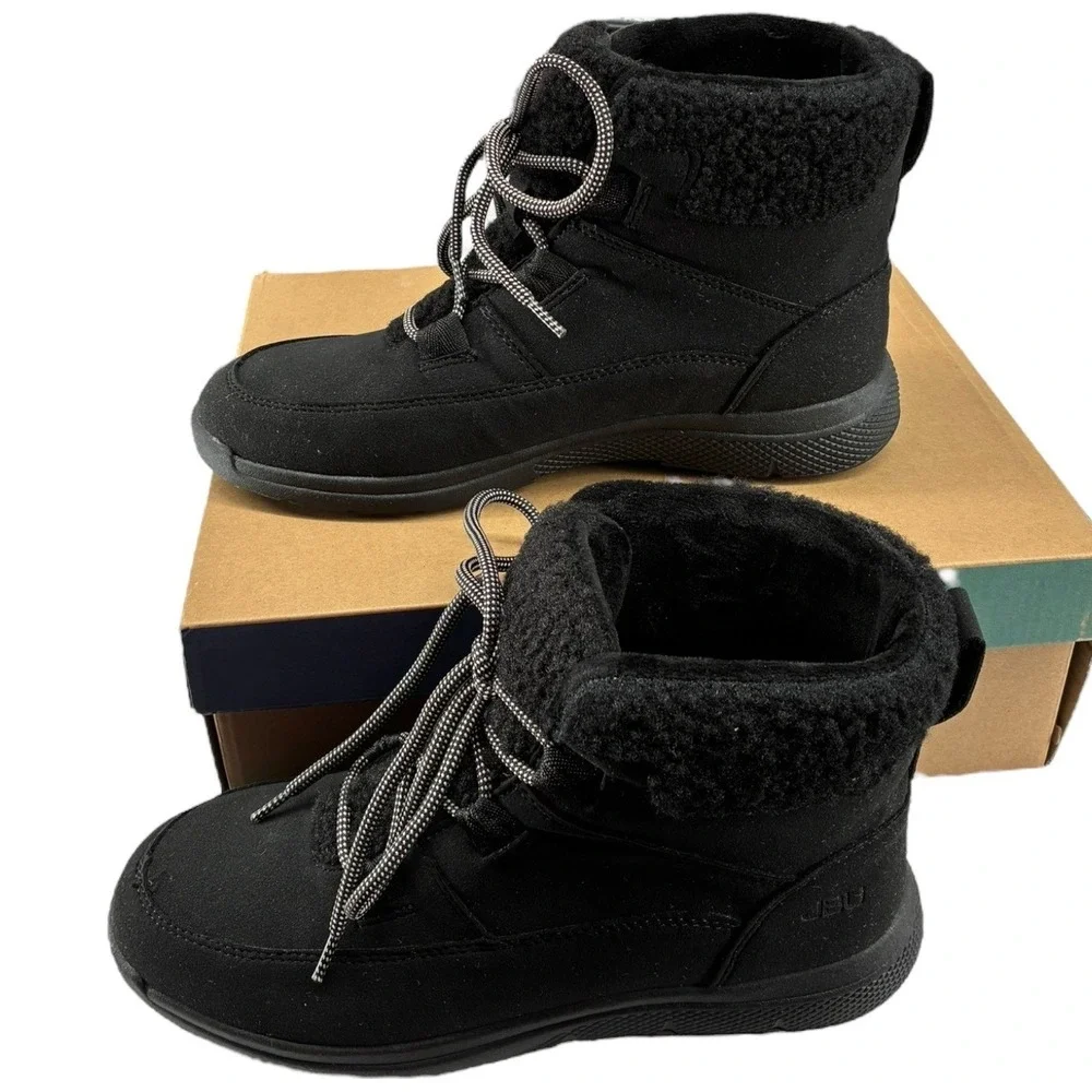 JBU Jambu Freeze Black FauxShearling LaceUp Booties Lightweight Traction 10M NIB